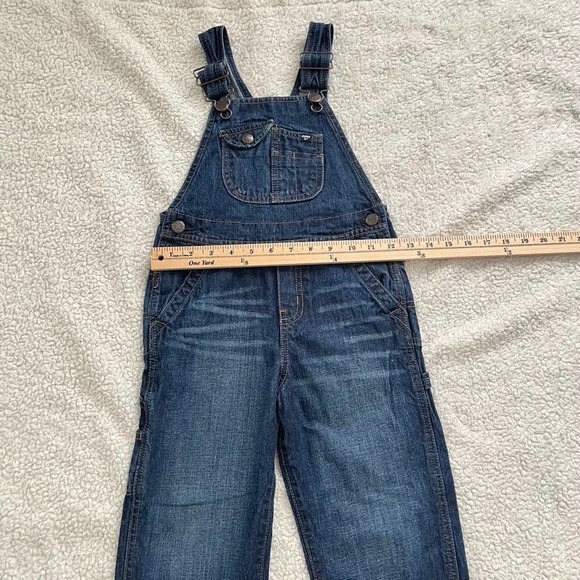 OshKosh B'gosh Denim Overall Toddler Size 4T - Picture 6 of 10